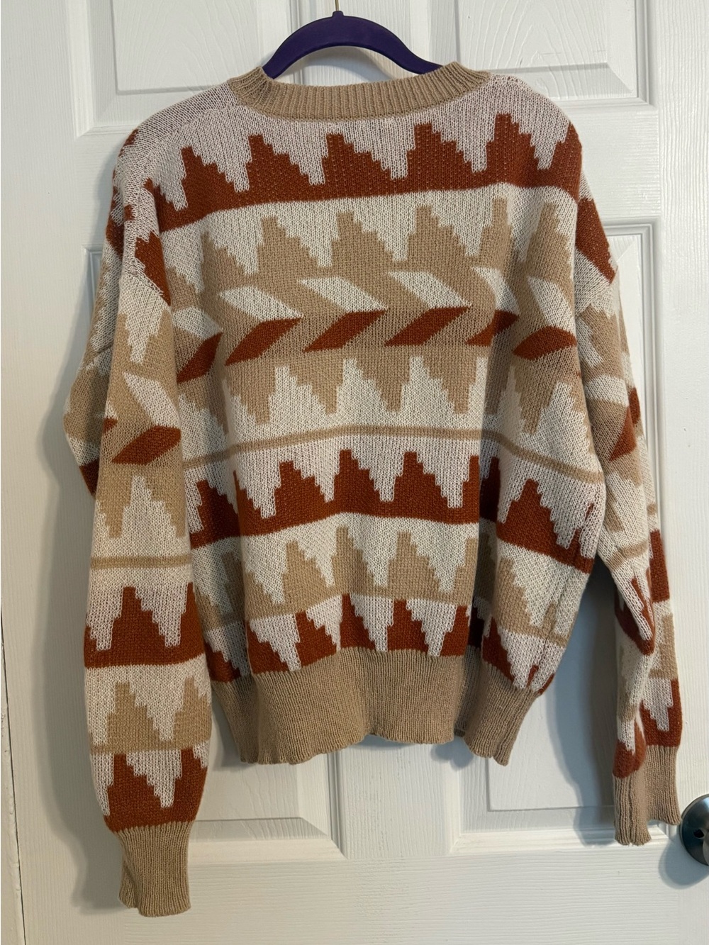 Classic Geometric Crewneck Sweater - Beige & Rust - Picture 3 of 5